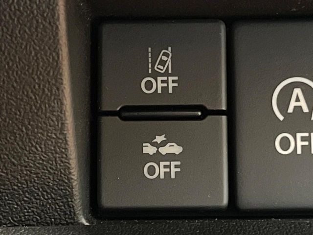 �y�X�Y�L �Z�[�t�e�B�T�|�[�g�z���s���ɑO���̎ԗ�����F�����A�Փ˂������Ȏ��͌x��ƃu���[�L�ŏՓˉ���Ɣ�Q�y�����A�V�X�g�B�����S�Ƀh���C�u�����y���݂��������܂��B