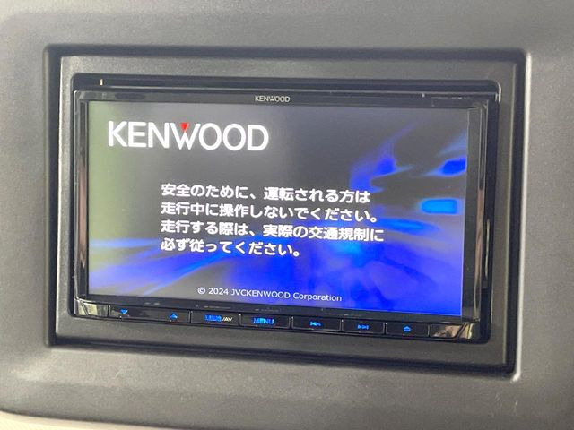 �y�i�r�Q�[�V�����z�g���₷���i�r�ŖړI�n�܂ł�������ē����Ă���܂��B�e��I�[�f�B�I�Đ��@�\���[�����Ă���A���Ԃ̉^�]������Ɋy�����Ȃ�܂�!!