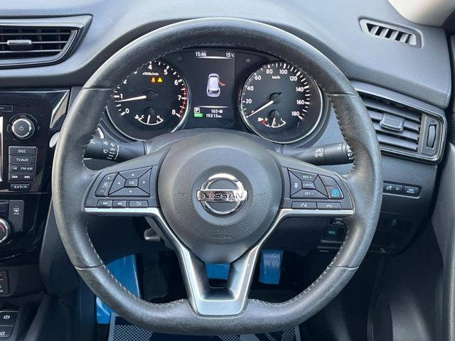 �y�����v�����X�e�A�����O�z�㎿�Ȋv���g�p���邱�ƂŁA��ɂ����������݂ƂĂ��^�]���₷���n���h���ł���