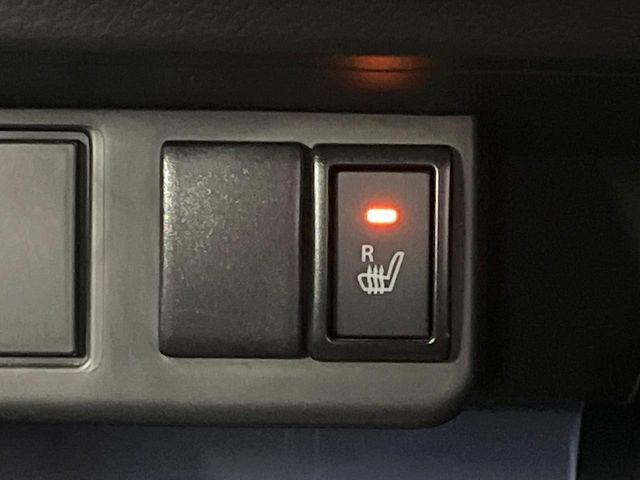 �y�V�[�g�q�[�^�[�z�������ɏd�󂷂�V�[�g�q�[�^�[!�G�A�R����葁�����܂��Ă����̂Ŋ�����̐l�����S�ł��ˁ�G�A�R���̉����͊������邩����A�Ƃ������ɂ����������߂ł��B