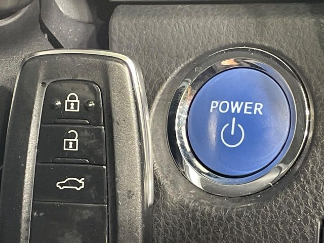 �y�X�}�[�g�L�[�z�J�o����|�P�b�g�ɓ��ꂽ�܂܂ł��h�A�̎{���E�������\�ȃX�}�[�g�L�[�𑕔��B�G���W���̃I���E�I�t�����J�M�����o���K�v����������Ƃ��Ă��֗��ł���