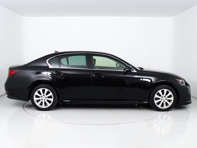 社外アルミホイール取付・スピンドルエアロ取付・各メーカーエアロ取付・車高調・ローダウン・ライトカスタム・スモークフィルム施工OK!お気軽にご相談下さい!