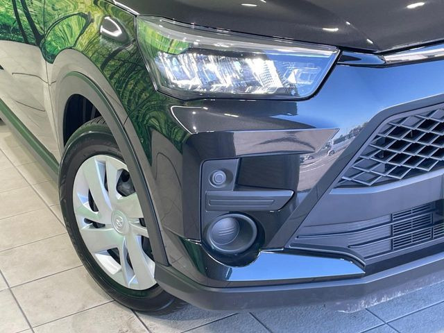 �yLED�w�b�h���C�g�z���V����ԑ��s�����ǍD�Ȏ��E���m�ۂ����S���ĉ^�]�ł��鍂�P�xLED�w�b�h���C�g�𑕔�!�_�����x�������A����d�͂��}�����Ă��܂��B