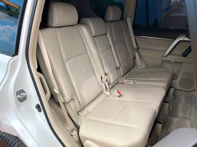 �L�X�Ƃ���2��ڃV�[�g�͋��Z���������A���S�n�����K!�F�B��Ƒ��Ƃ̂��o�����ɂ҂�����ł��B�x�r�[�V�[�g��`���C���h�V�[�g�g�p�������K�ɂ��߂�������������\���ȋ�Ԃ��m�ۂ��Ă��܂��B