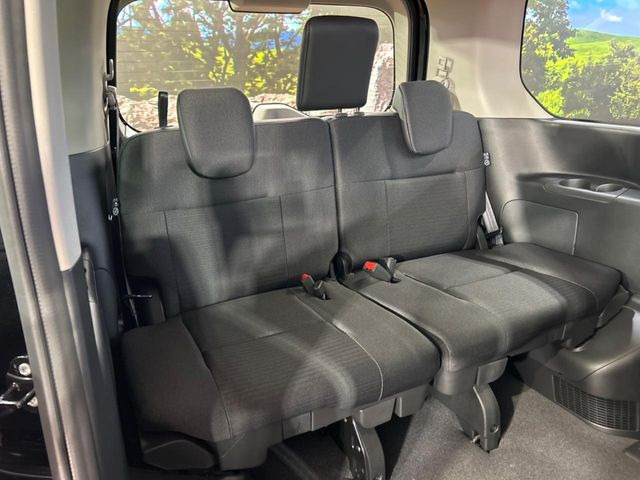 3��ڃV�[�g�͂�������ԗǍD����l�ł��������ƍ����Ē����܂��̂ŁA��l���ł̂��o���������N���N�ł��􂲉Ƒ��ŁA�C�̒m�ꂽ���ԂŁA�h���C�u�ɍs���̂��y���݂ł��ˁ�