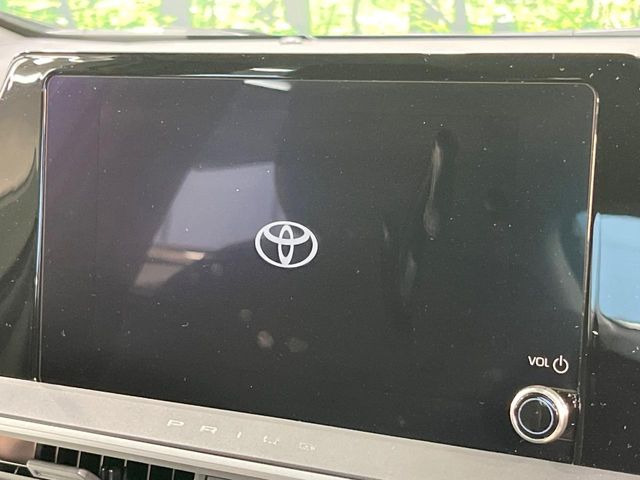 【純正8インチ ディスプレイオーディオ】大画面のディスプレイはAppleCarPlayやAndroidAutoが利用可能。大きな画面でスマホナビアプリ等が利用いただけます♪