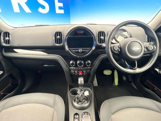 �A���ԃO���[�v���݌ɐ���2,000��!�S���̌n��X���烁�[�J�[�E�Ԏ��킸���Љ�o����̂ŁA���Ȃ��Ƀs�b�^���̂��Ԃ�������͂��ł���܂��͂��₢���킹��������