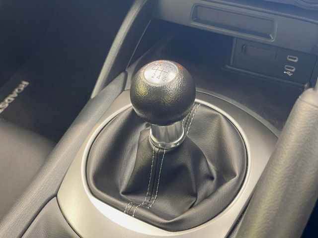 【フロア6速MT】走りの6速MT!!スポーティーな走行をお楽しみいただけます♪