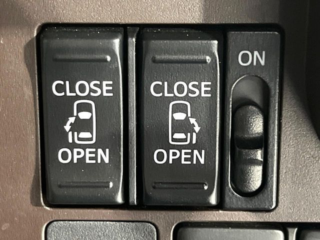 �y�����p���[�X���C�h�h�A�z�X�}�[�g�L�[��^�]�Ȃ̃X�C�b�`�Ō�ȗ����X���C�h�h�A�̊J���\���d��������͂����ăh�A���J����K�v�������A�����Ȃ��q�l�ł��ȒP�ɊJ���߂ł����K�ł���