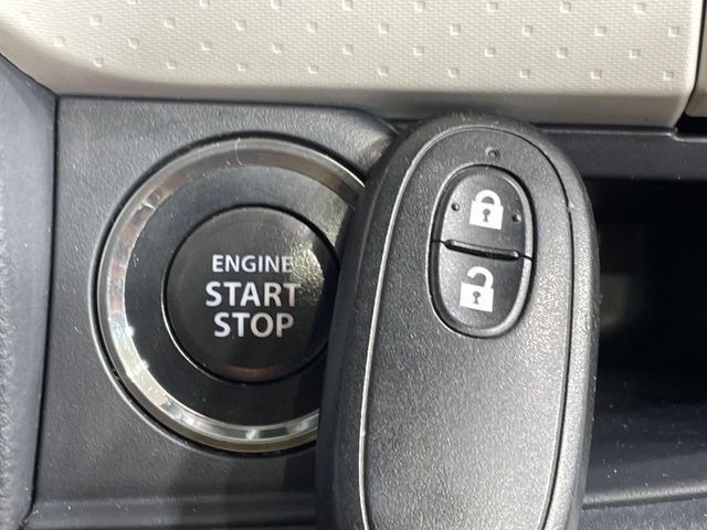 �y�C���e���W�F���g�L�[�z�J�o����|�P�b�g�ɓ��ꂽ�܂܂ł��h�A�̎{���E�������\�ȃX�}�[�g�L�[�𑕔��B�G���W���̃I���E�I�t�����J�M�����o���K�v����������Ƃ��Ă��֗��ł���