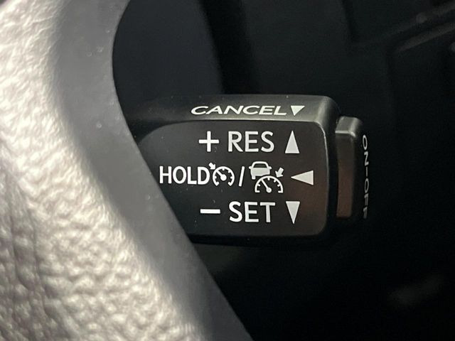 �y���[�_�[�N���[�Y�R���g���[���z�������H�ł̒��������s���y��!!�����ő��x��ۂN���[�Y�R���g���[�����A�Փˌy���V�X�e���ƘA�g���A�O���̎ԗ������m���ĎԊԂ�ۂ悤�ɑ��x���߂��Ă���܂�!!