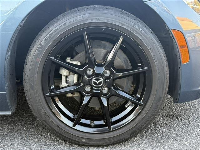 ���Ǝҗl�ւ̔̔��͂��f�肳���Ă��������܂��B �Ԍ������ԗ��̏ꍇ�́A�Ԍ����擾�������x�������z�ŕ\�����Ă���܂��B