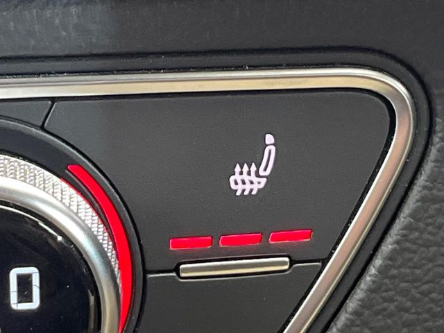 ���S�ȃV�[�g�q�[�^�[:���������ӂ�郌�U�[�V�[�g�ɁA�O�ȁE��ȂɃV�[�g�q�[�^�[�𓋍ڂ��Ă���܂��B