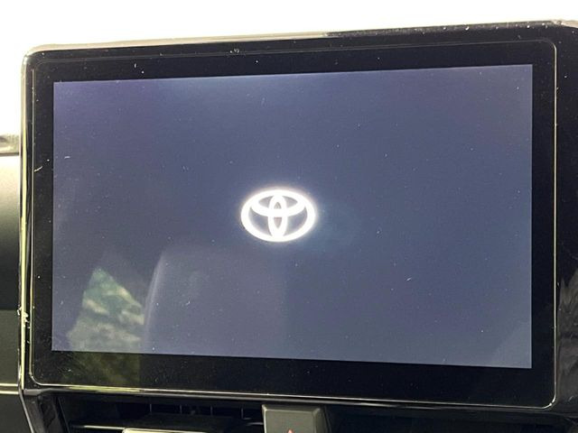 �y10.5�C���`�i�r�z�������ƃC���p�N�g�̂�����ʃi�r�𑕔��B�e��I�[�f�B�I����͂������A�X�}�z�A�g���ł��闘�֐��̍����i�r�ł���