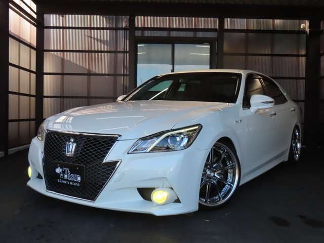 クラウンアスリートハイブリッド 2.5 S