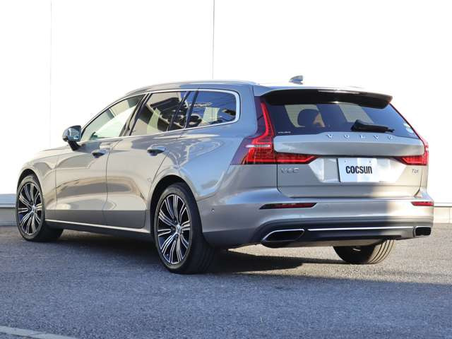 �V�i�����o�b�e���[�̓h�C�c��VARTA(�o���^)���g�p���܂��B���B�Ԃ̏����i�ɍ̗p����鍂�i���o�b�e���[�ł��B