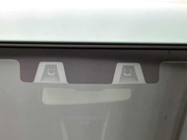 �y�X�Y�L �Z�[�t�e�B�T�|�[�g�z���s���ɑO���̎ԗ�����F�����A�Փ˂������Ȏ��͌x��ƃu���[�L�ŏՓˉ���Ɣ�Q�y�����A�V�X�g�B�����S�Ƀh���C�u�����y���݂��������܂��B