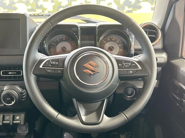 �y�����v�����X�e�A�����O�z�㎿�Ȋv���g�p���邱�ƂŁA��ɂ����������݂ƂĂ��^�]���₷���n���h���ł���