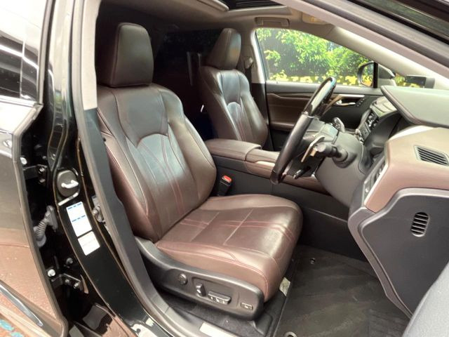 �^�]�ȃV�[�g���͎g�p�������Ȃ��A�ǍD�ȏ�ԂƂȂ��Ă��܂��B���J�Ɏg���Ă������Ƃ��悭�킩��܂��ˁB