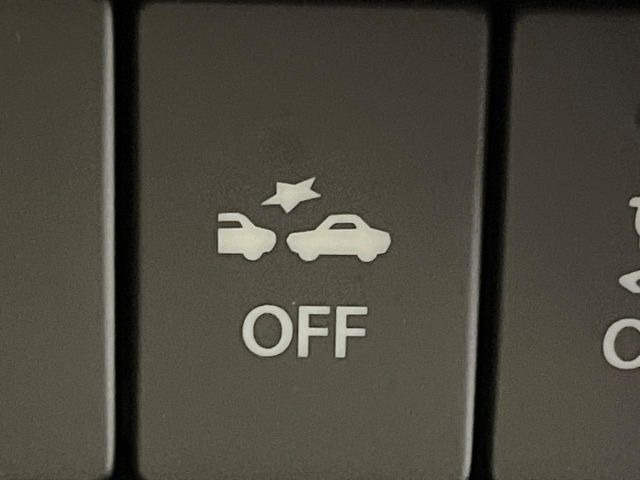 �y�X�Y�L �Z�[�t�e�B�T�|�[�g�z���s���ɑO���̎ԗ�����F�����A�Փ˂������Ȏ��͌x��ƃu���[�L�ŏՓˉ���Ɣ�Q�y�����A�V�X�g�B�����S�Ƀh���C�u�����y���݂��������܂��B