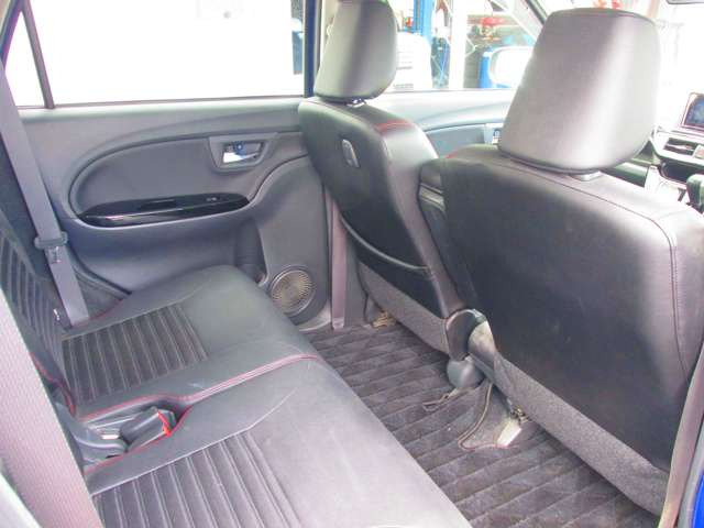 �{�������������肪�Ƃ��������܂��B������̎ԗ��f�ڒ��݌ɂ���!!�����X�̍ۂ͂��A�����肢�v���܂��B