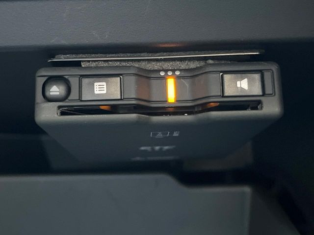 【ETC】高速道路の料金所をストレスなく通過!話題のスポットやサービスエリアに多い「スマートIC」利用時は必須のアイテムです。当店でセットアップを実施、ご納車当日からすぐにご利用いただけます!