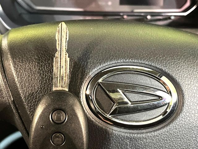 �y�L�[���X�z�������ꂽ�ꏊ����ł��{�^����Ńh�A�̊J���E�{�����ł���̂łƂ��Ă��֗�!�h�A�̌�������ɏ������邱�Ƃ�����܂����