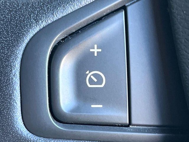 ���I�[�g�N���[�Y�R���g���[��:�������H�⎩���Ԑ�p���H���ɂāA�葬���q���\�ƂȂ�֗��ȋ@�\�ł��B�������ړ��̍ۂł����ɂ����֗��ɂ��g�����������܂���