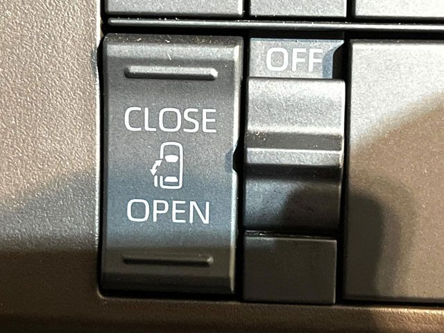 �y�p���[�X���C�h�h�A�z�X�}�[�g�L�[��^�]�Ȃ̃X�C�b�`�ŃX���C�h�h�A�̊J���\���d��������͂����ăh�A���J����K�v�������A���������q�l�ł��A�d���ו��������Ă��鎞�����N�ɊJ���߂ł��܂���