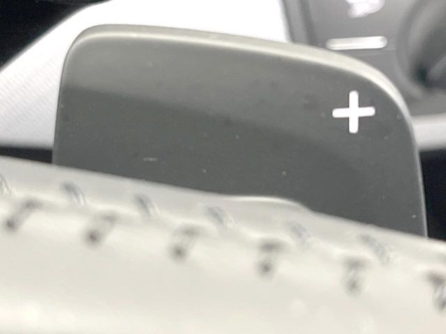 ���X�e�A�����O�p�h���V�t�g:�N�C�b�N�ȃV�t�g���삪�\!���X�|���X�������A���Ȃ��̃M�A�ϑ��ɂ�������Ƃ��Ă��Ă���܂�!���Ԃƈ�̂ƂȂ�鑕���ł��B