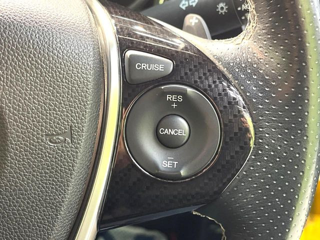 �y�N���[�Y�R���g���[���z�������H�����N���N���s�B�A�N�Z���𗣂��Ă���葬�x�ő��s���ł��A�������^�]���̕��S���y��!�����E�������ȒP�ȃX�C�b�`����Œ����ł��܂��B