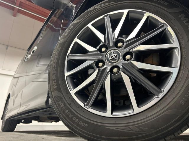 �y����16�C���`�A���~�z�C�[���z�O�ςɃ}�b�`���������A���~�z�C�[���𑕒����Ă���܂��B�e��ЊO�A���~�z�C�[����A�X�^�b�h���X�^�C�����戵�����Ă���܂��B���񂲑��k����������