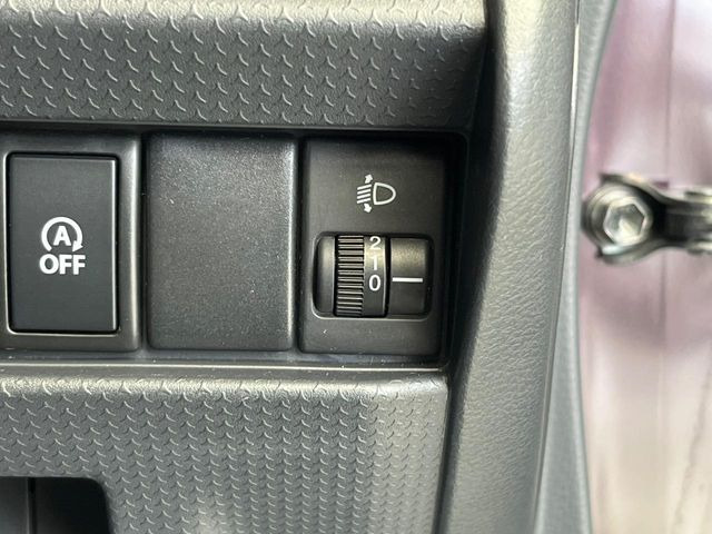 �y�A�C�h�����O�X�g�b�v�z�ԐM����a�؂Œ�Ԃ����ۂɃG���W�����~���A���ʂȔR���̏����}���܂��B�R��������ی�ɂȂ���@�\��G���W���̓u���[�L�𗣂��΍Ďn�����܂��B