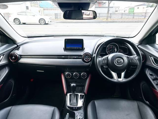 �����[���ɂ��s���Ȃ��q�l�ł��܂��́A�����k���҂����Ă���܂���wNEODrive�x����TEL011�]792�]0374