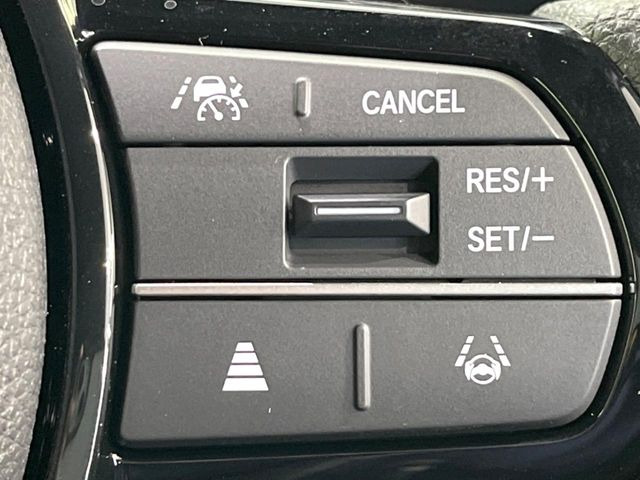 �y�A�_�v�e�B�u�N���[�Y�R���g���[���z�������H�ł̒��������s���y��!!�����ő��x��ۂN���[�Y�R���g���[�����A�Փˌy���V�X�e���ƘA�g���A�O���̎ԗ������m���ĎԊԂ�ۂ悤�ɑ��x���߂��Ă���܂�!!