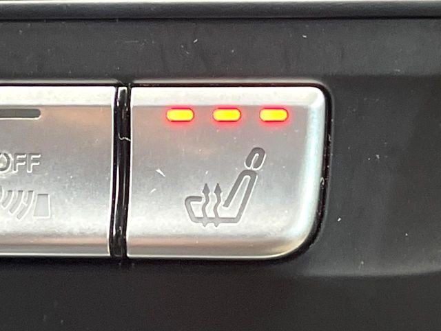 ���t�����g�V�[�g�q�[�e�B���O:�^�]�ȁE����ȋ��ɎO�i�K�Œ��߂��\�ȃV�[�g�q�[�^�[�𑕔����Ă���܂��B�G�߂��킸���K�ɂ��g�p���������܂��B