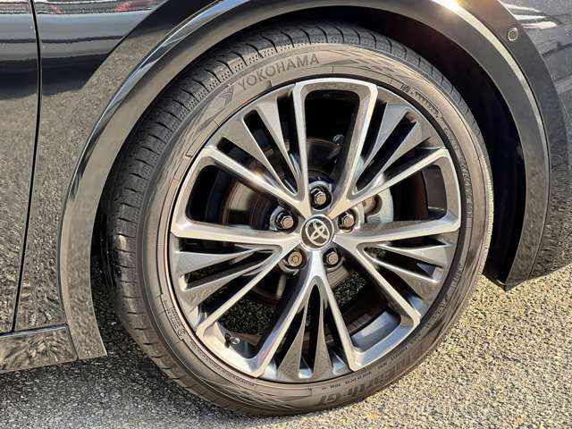 ���Ђ́A���q���܂̃j�[�Y�ɂ������o����悤�A�L�x�ȎԎ����葵���Ă���܂��B����芷���̍ۂ��A����A��낵�����肢�������܂��B