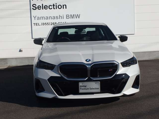 i5M60 xドライブ 4WD