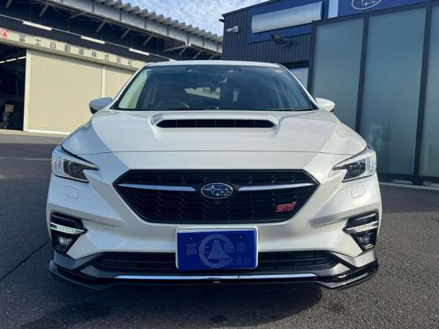レヴォーグ1.8 STI スポーツ EX 4WD