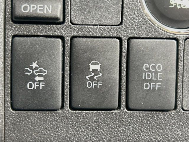 �y�X�}�[�g�A�V�X�g�z���s���ɑO���̎ԗ�����F�����A�Փ˂������Ȏ��͌x��ƃu���[�L�ŏՓˉ���Ɣ�Q�y�����A�V�X�g�B�����S�Ƀh���C�u�����y���݂��������܂��B