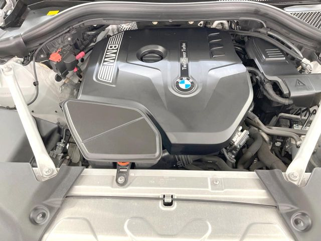 ●当店では、各メーカーの専用診断テスターを導入。国家資格を持つテクニカルスタッフも常駐しておりますので、万が一の際にも安心してご利用いただけます。