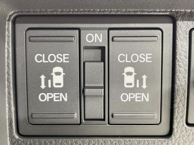 �y�����p���[�X���C�h�h�A�z�X�}�[�g�L�[��^�]�Ȃ̃X�C�b�`�Ō�ȗ����X���C�h�h�A�̊J���\���d��������͂����ăh�A���J����K�v�������A�����Ȃ��q�l�ł��ȒP�ɊJ���߂ł����K�ł���