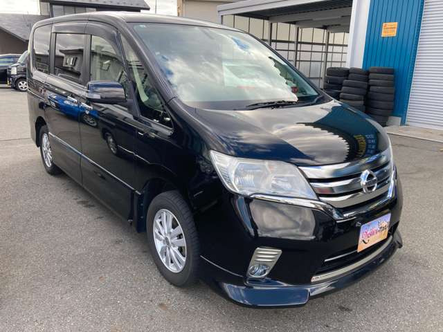 セレナ2.0 ハイウェイスター Vセレクション 4WD