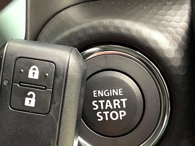 �y�L�[���X�X�^�[�g�V�X�e���z�J�o����|�P�b�g�ɓ��ꂽ�܂܂ł��h�A�̎{���E�������\�ȃX�}�[�g�L�[�𑕔��B�G���W���̃I���E�I�t�����J�M�����o���K�v����������Ƃ��Ă��֗��ł���