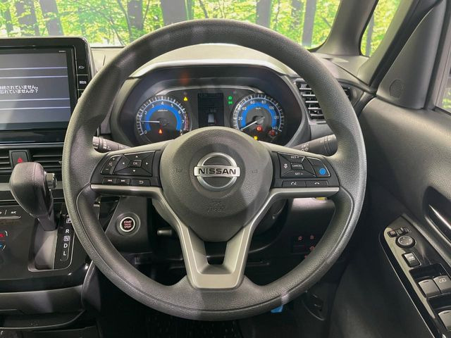 �y�X�e�A�����O�X�C�b�`�z�^�]���A�O������ڐ������炷���ƂȂ��A�I�[�f�B�I���̑��삪�\�ȕ֗��@�\!���S&���K�ȃh���C�u�����o���Ă���܂���