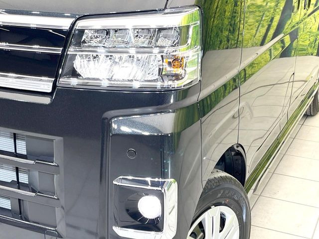 �yLED�w�b�h���C�g�z���V����ԑ��s�����ǍD�Ȏ��E���m�ۂ����S���ĉ^�]�ł��鍂�P�xLED�w�b�h���C�g�𑕔�!�_�����x�������A����d�͂��}�����Ă��܂��B