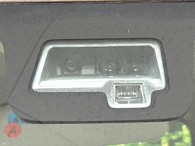 �y�X�Y�L �Z�[�t�e�B�T�|�[�g�z���s���ɑO���̎ԗ�����F�����A�Փ˂������Ȏ��͌x��ƃu���[�L�ŏՓˉ���Ɣ�Q�y�����A�V�X�g�B�����S�Ƀh���C�u�����y���݂��������܂��B