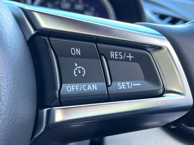 �y�N���[�Y�R���g���[���z�������H�����N���N���s�B�A�N�Z���𗣂��Ă���葬�x�ő��s���ł��A�������^�]���̕��S���y��!�����E�������ȒP�ȃX�C�b�`����Œ����ł��܂��B