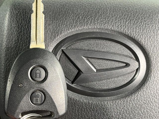 �y�L�[���X�z�������ꂽ�ꏊ����ł��{�^����Ńh�A�̊J���E�{�����ł���̂łƂ��Ă��֗�!�h�A�̌�������ɏ������邱�Ƃ�����܂����