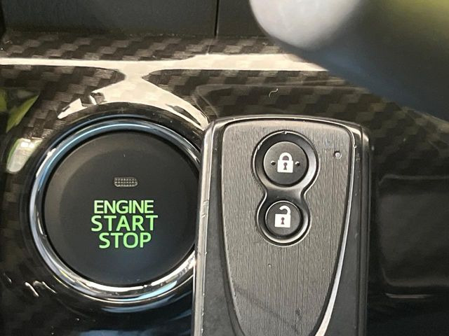 �y�L�[�t���[�V�X�e���z�J�o����|�P�b�g�ɓ��ꂽ�܂܂ł��h�A�̎{���E�������\�ȃX�}�[�g�L�[�𑕔��B�G���W���̃I���E�I�t�����J�M�����o���K�v����������Ƃ��Ă��֗��ł���